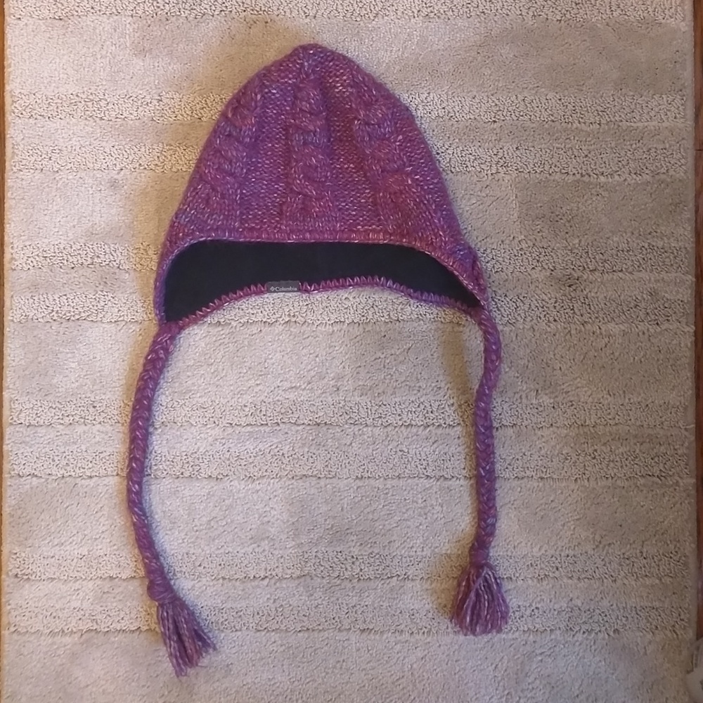 Fleece lined Columbia hat